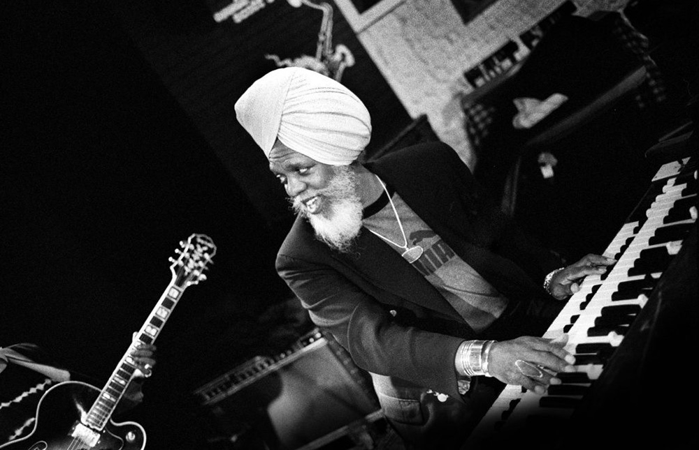 Dr. Lonnie Smith